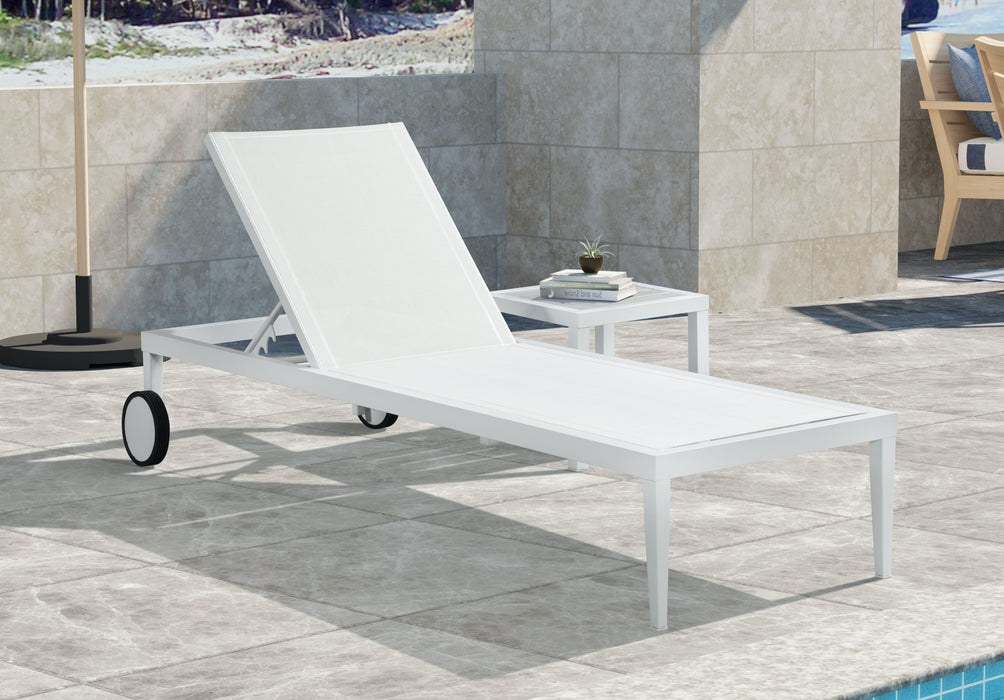 Nizuc - Outdoor Patio Chaise Lounge Chair