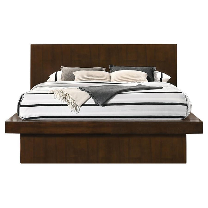 Jessica - Platform Bed with Rail Seating