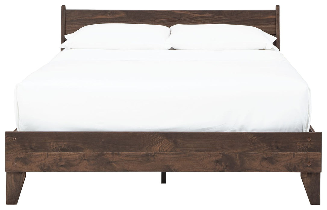 Calverson - Panel Platform Bed