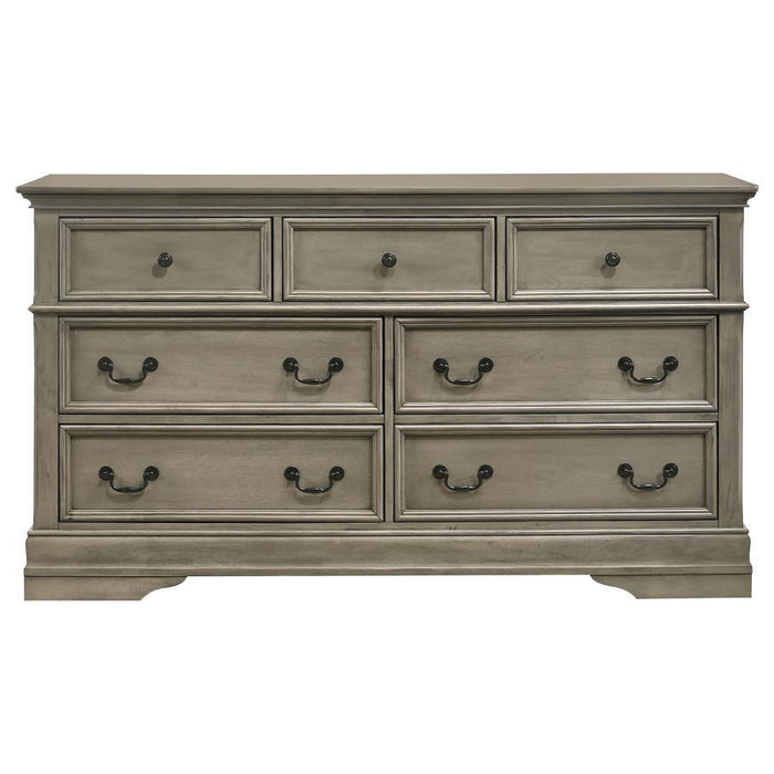 Manchester - 7-Drawer Dresser - Wheat