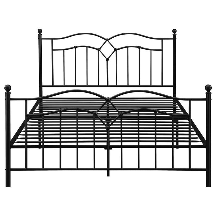 Klossen - Queen Platform Bed - Black