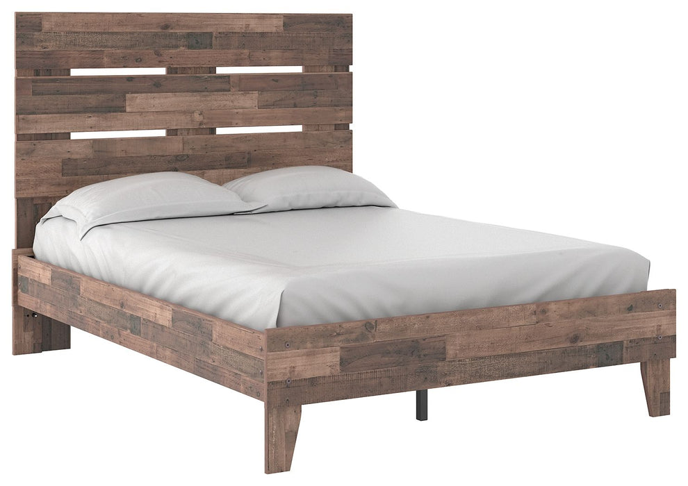 Neilsville - Panel Bed