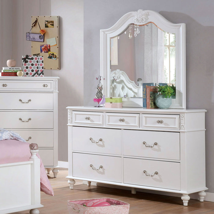 Belva - Dresser - White