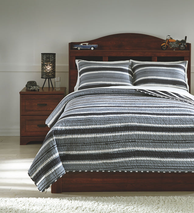 Merlin - Coverlet Set